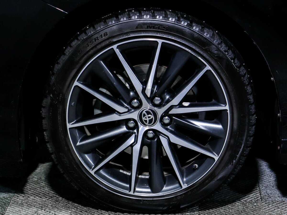 Купить Toyota Camry с пробегом. Фото: #14