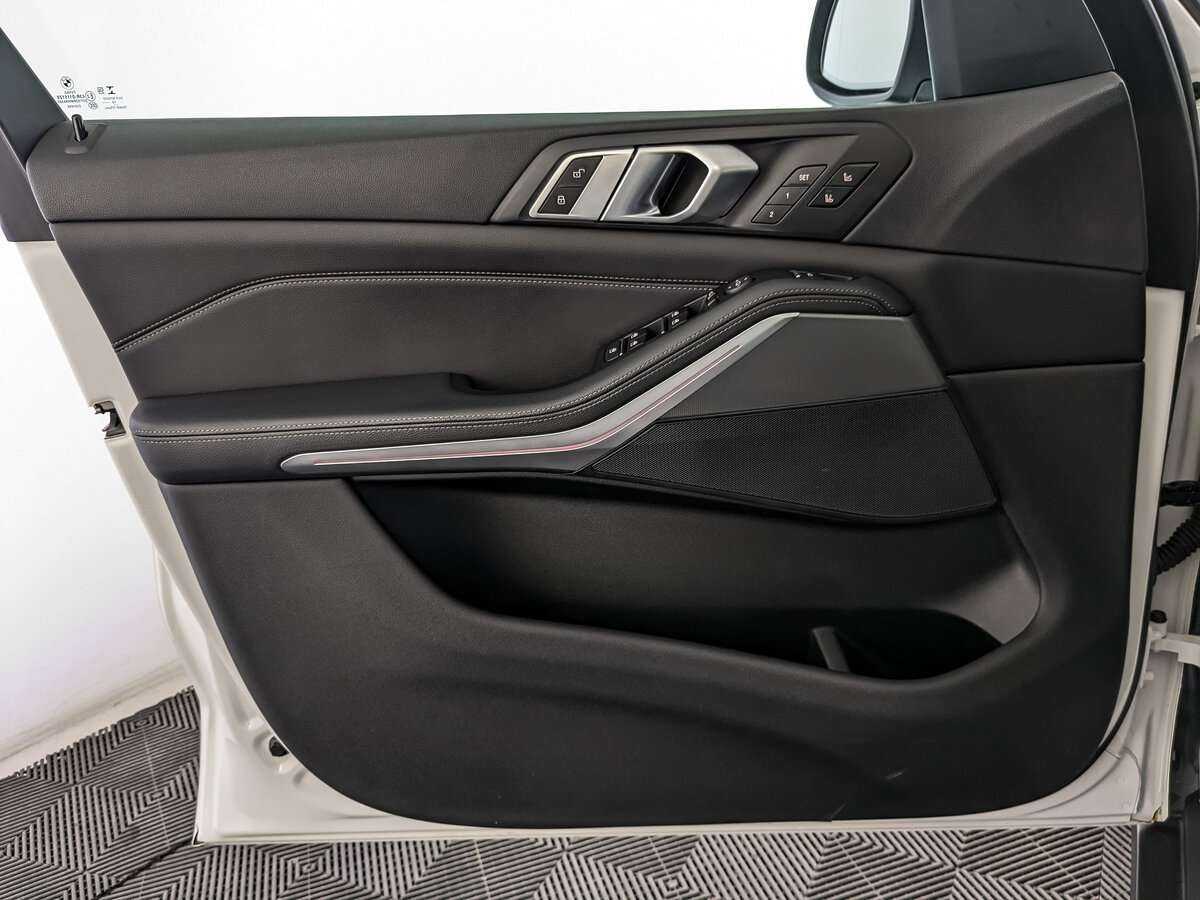 Купить BMW X5 с пробегом. Фото: #18