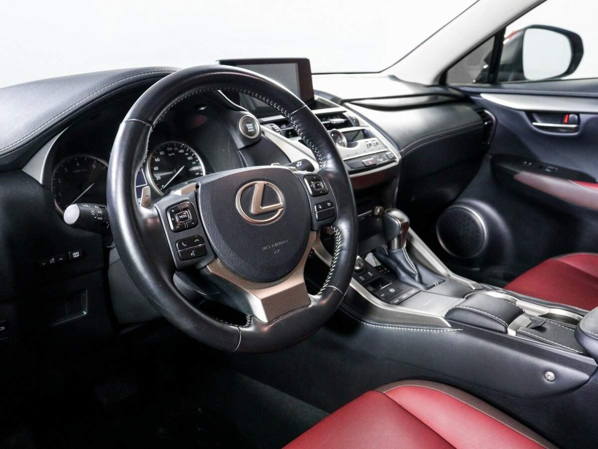 Купить Lexus NX с пробегом. Фото: #10