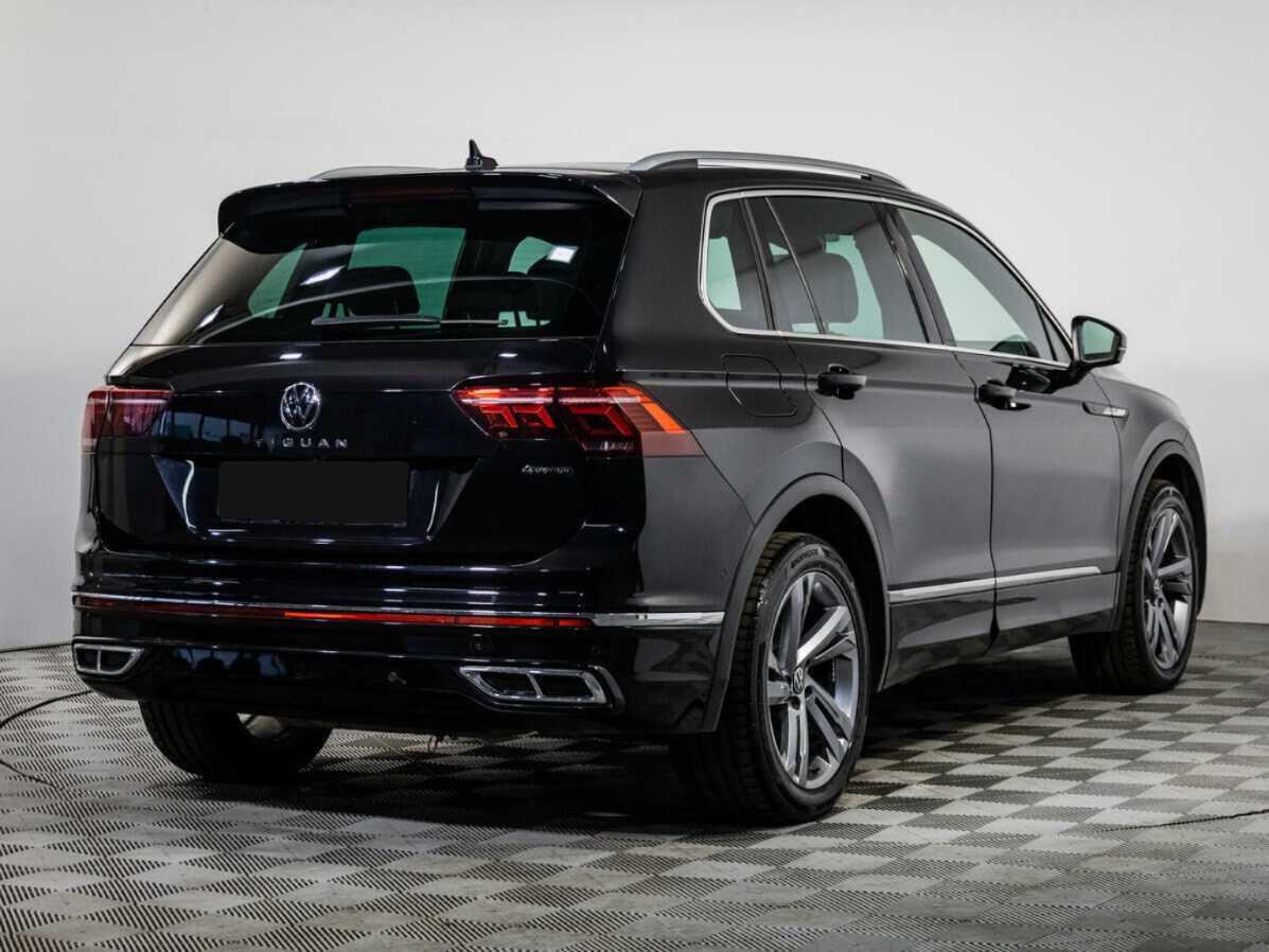 Купить Volkswagen Tiguan с пробегом. Фото: #3