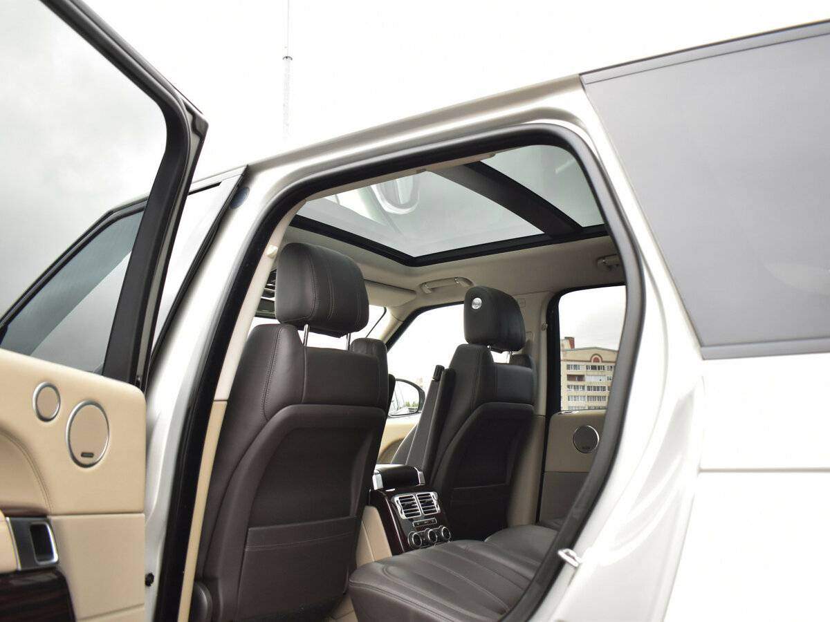 Купить Land Rover Range Rover с пробегом. Фото: #10