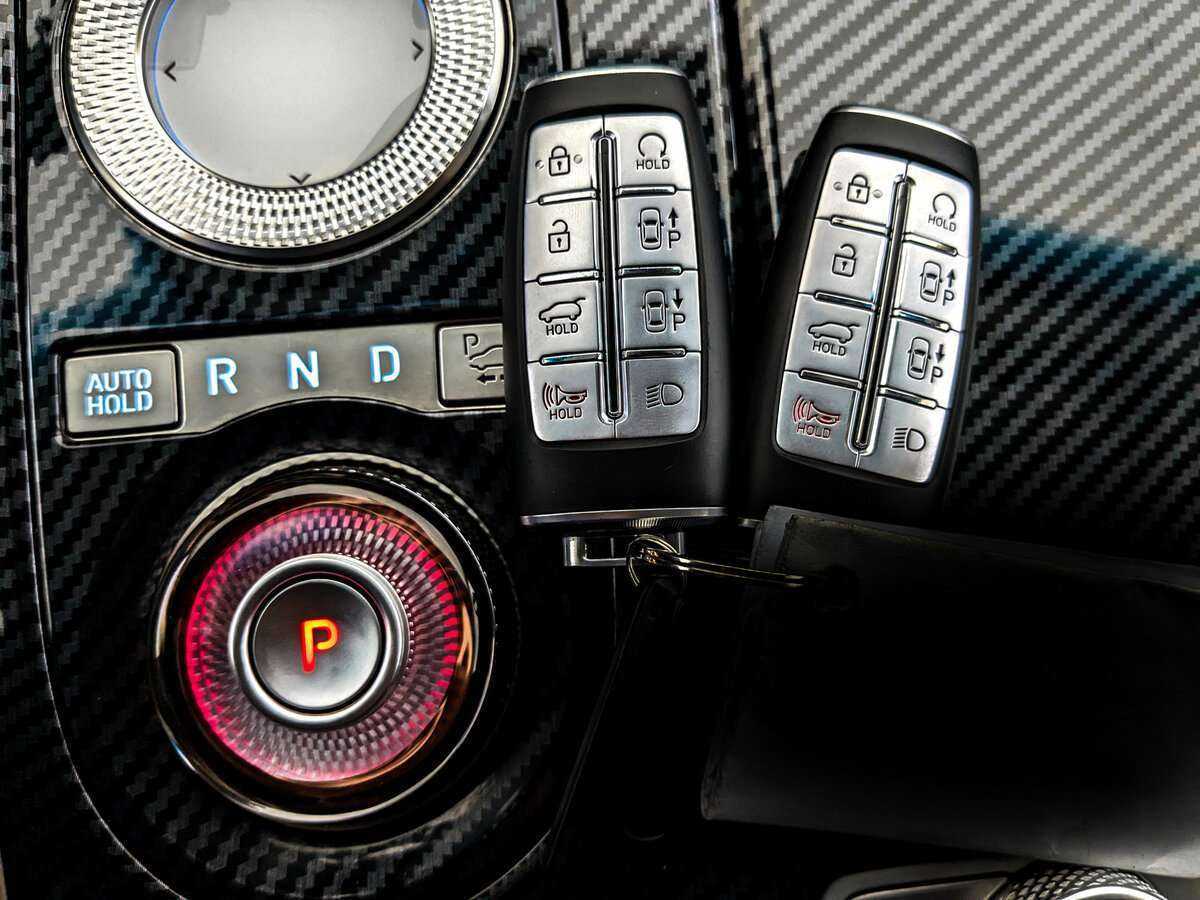 Купить Genesis GV80 с пробегом. Фото: #23