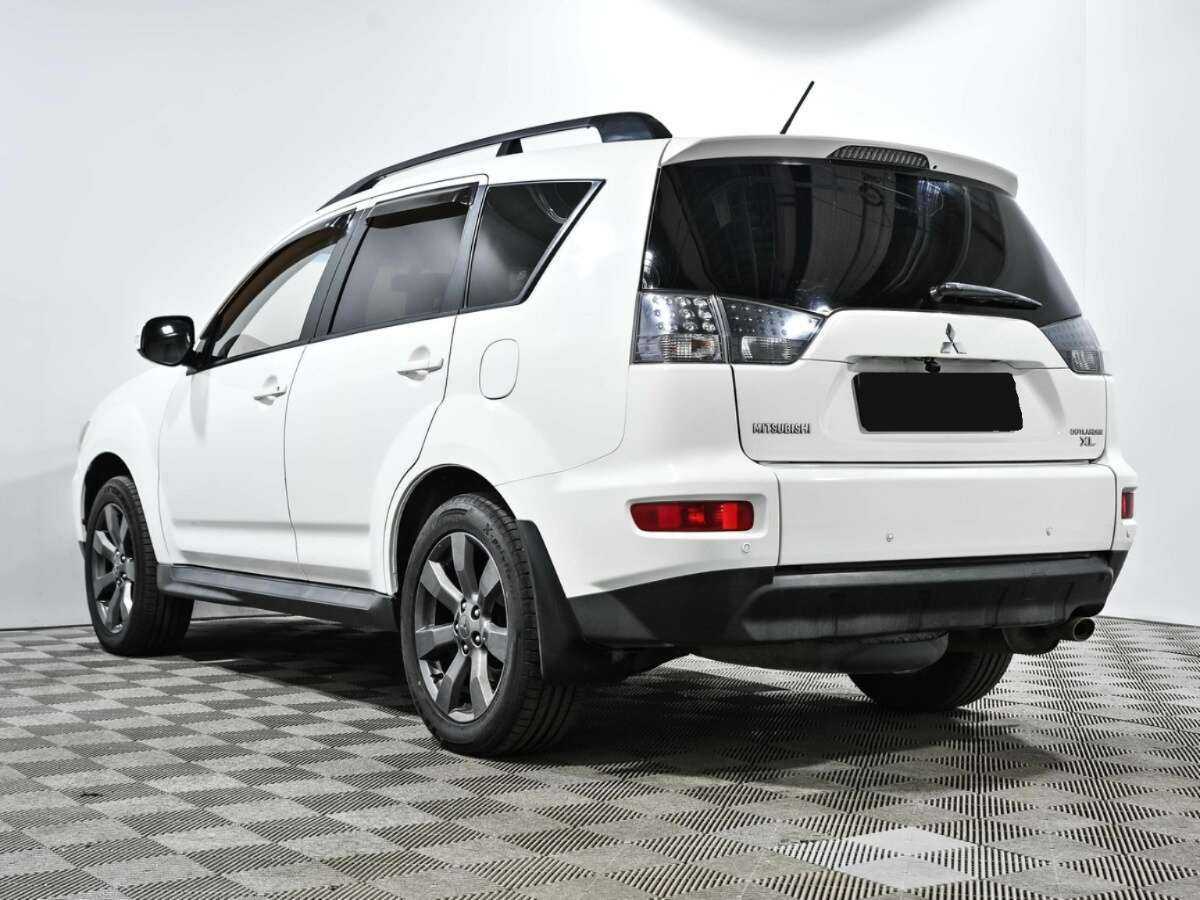 Купить Mitsubishi Outlander с пробегом. Фото: #5