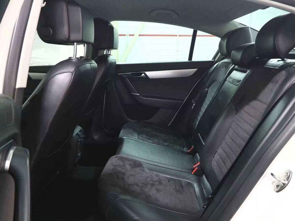 Купить Volkswagen Passat с пробегом. Фото: #8