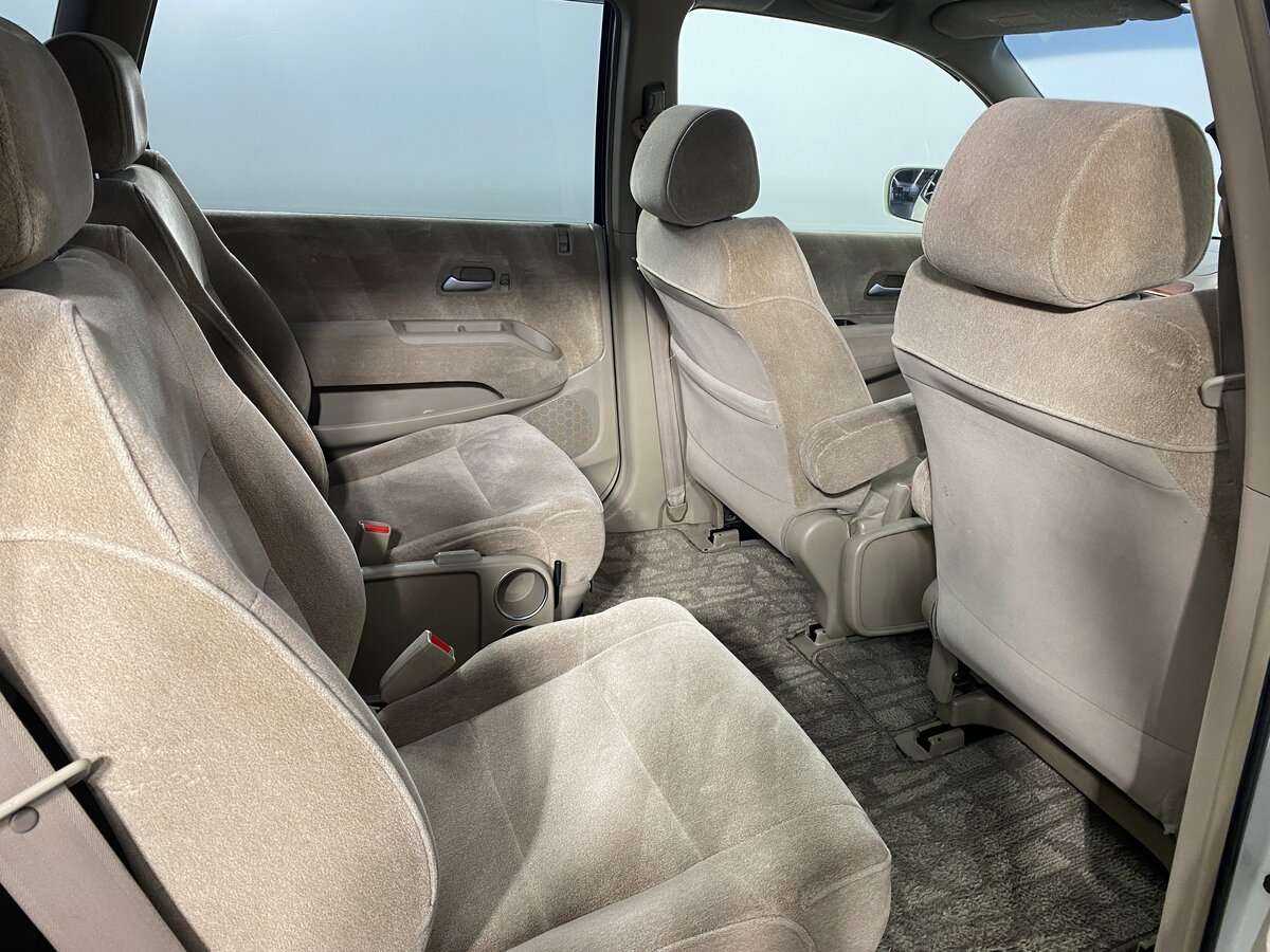Купить Honda Odyssey с пробегом. Фото: #9
