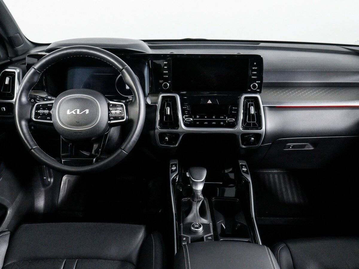 Купить Kia Sorento с пробегом. Фото: #11