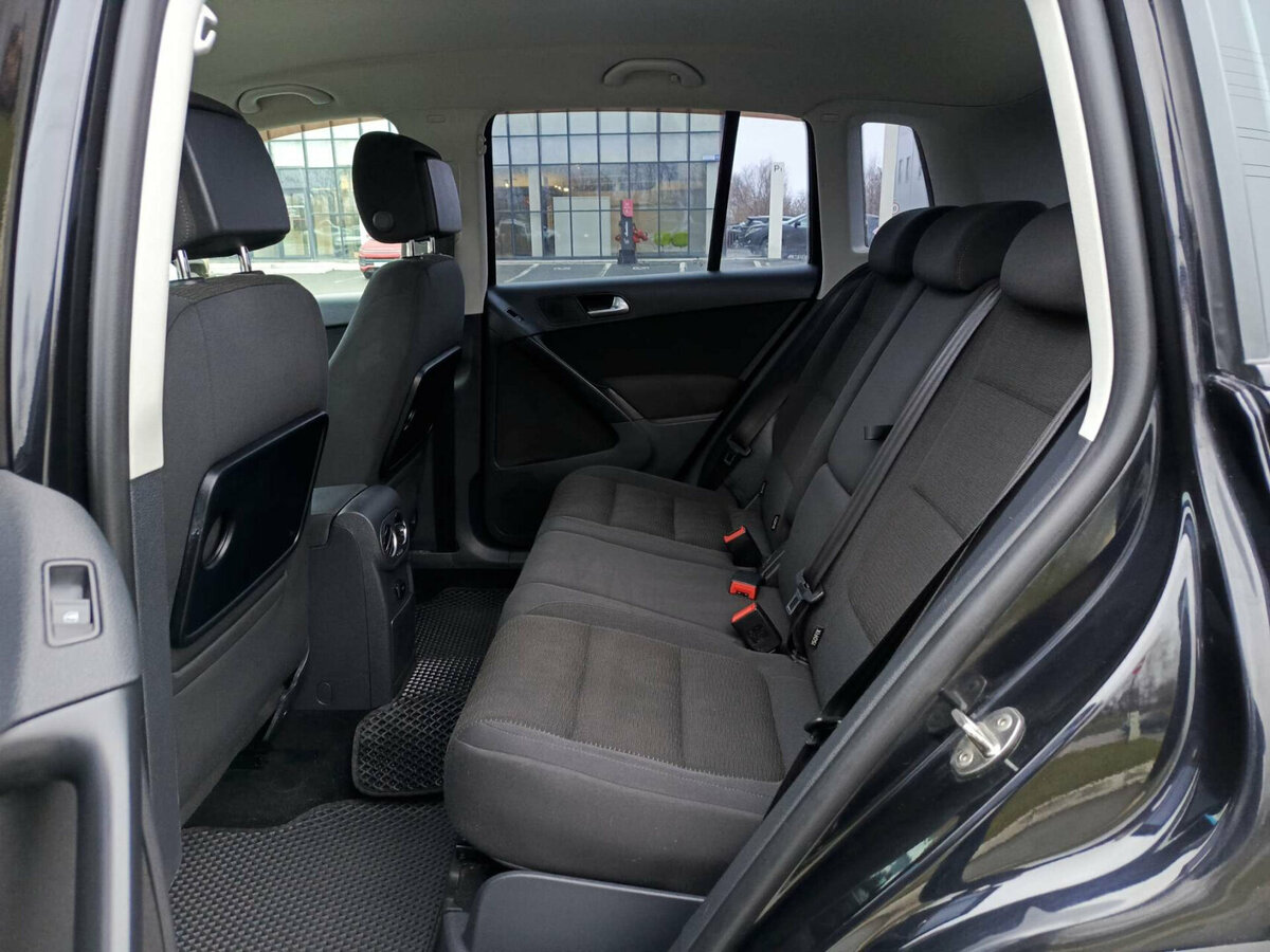 Купить Volkswagen Tiguan с пробегом. Фото: #11