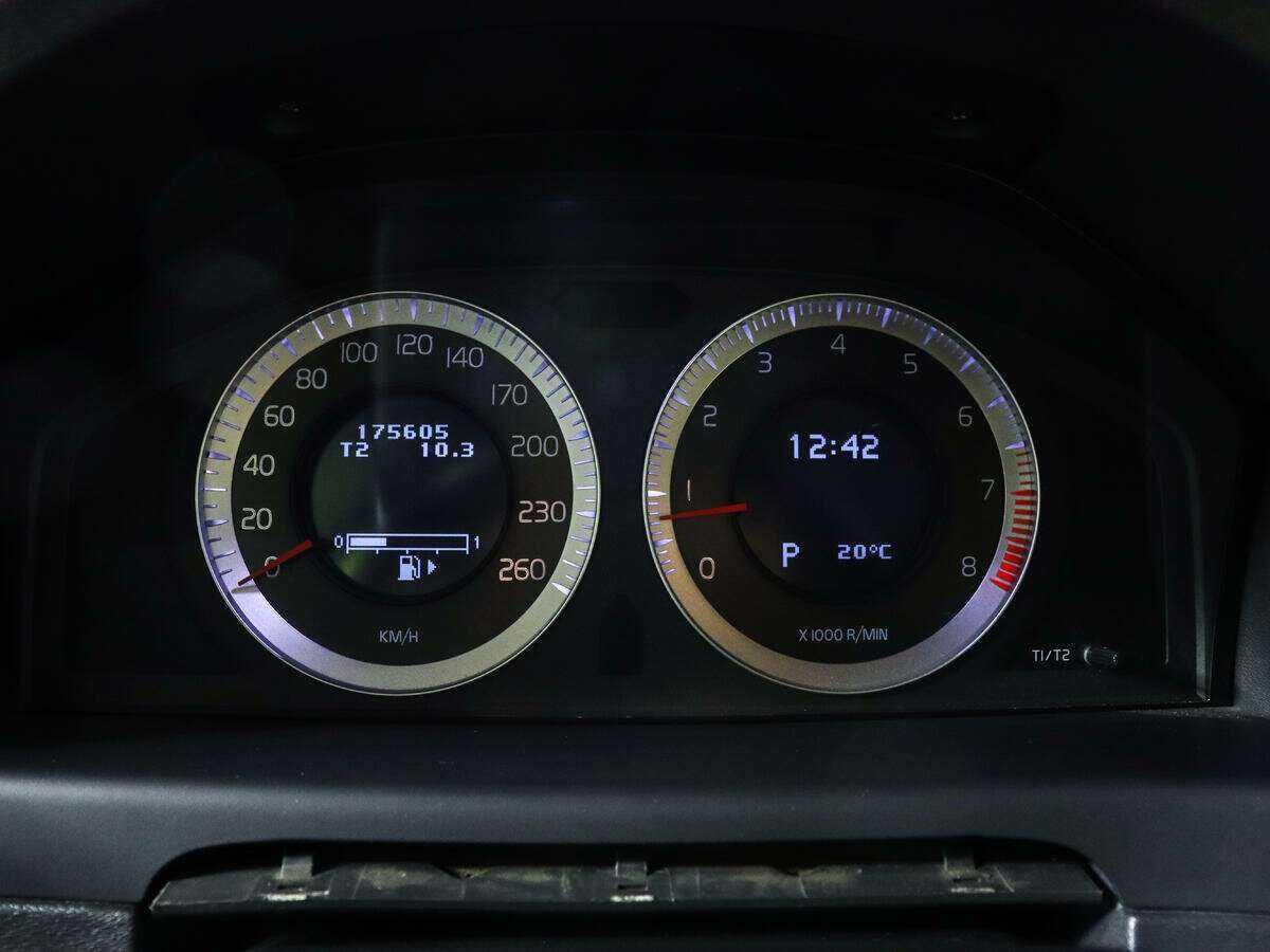 Купить Volvo S80 с пробегом. Фото: #7