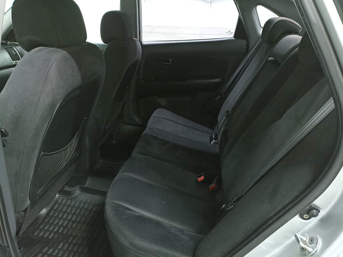 Купить Hyundai Elantra с пробегом. Фото: #11