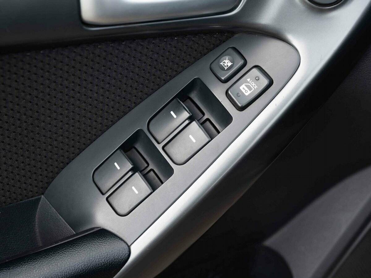 Купить Kia Cerato с пробегом. Фото: #15