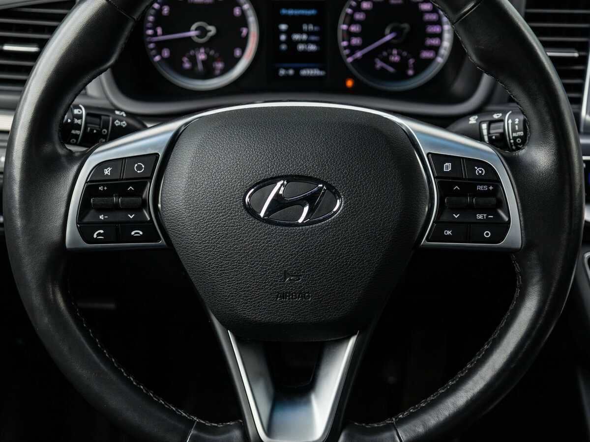 Купить Hyundai Sonata с пробегом. Фото: #14
