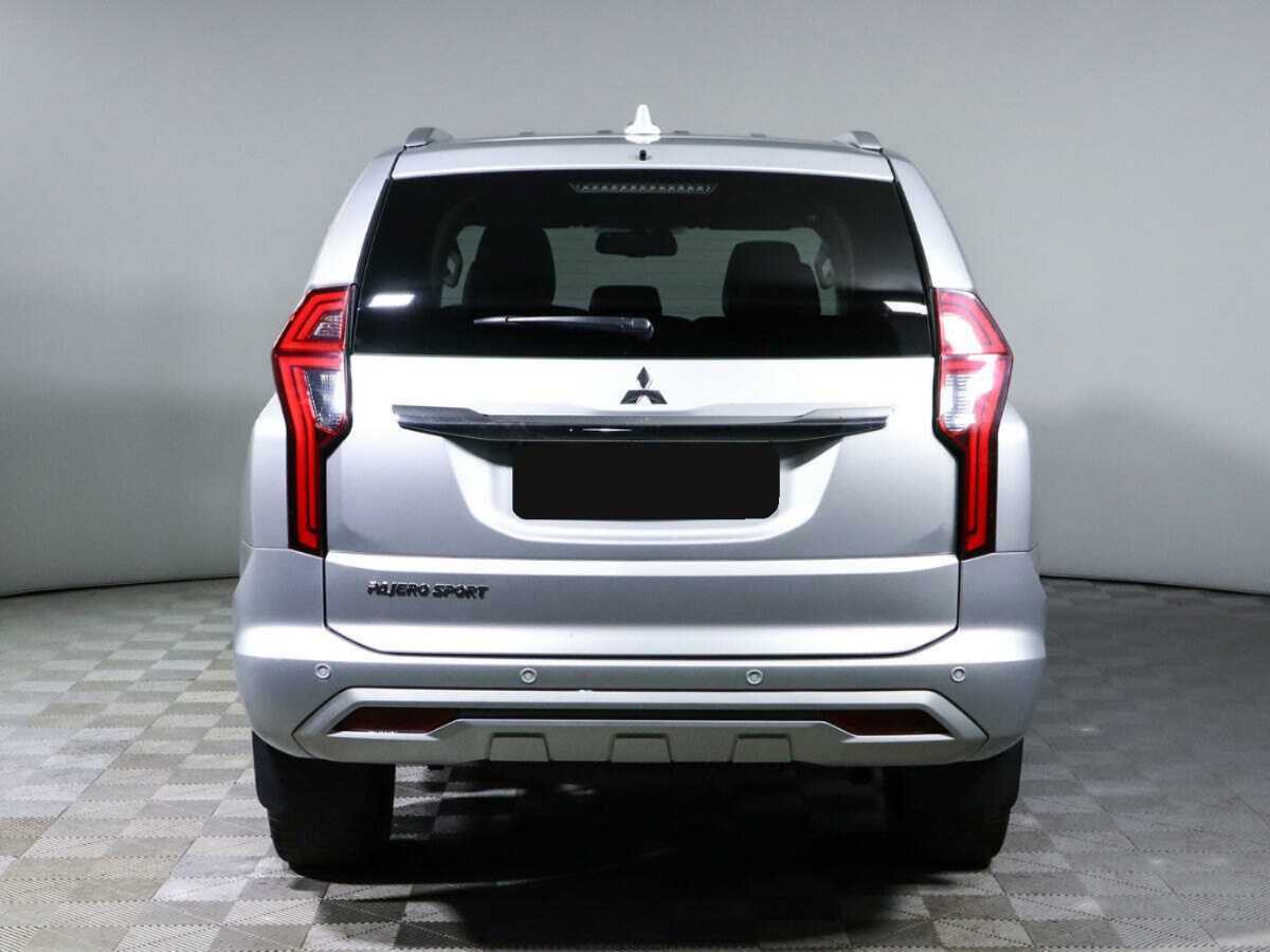 Купить Mitsubishi Pajero Sport с пробегом. Фото: #4