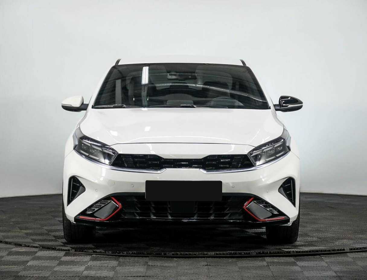 Купить Kia Cerato с пробегом. Фото: #1
