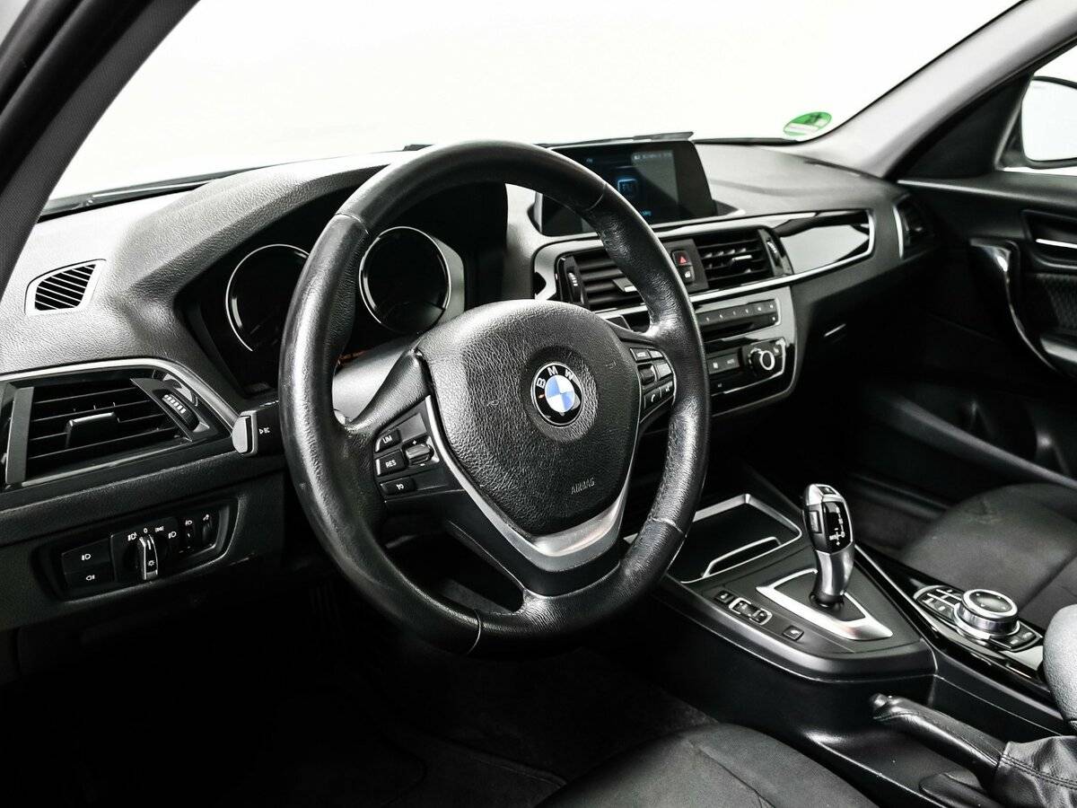 Купить BMW 1 серии с пробегом. Фото: #12