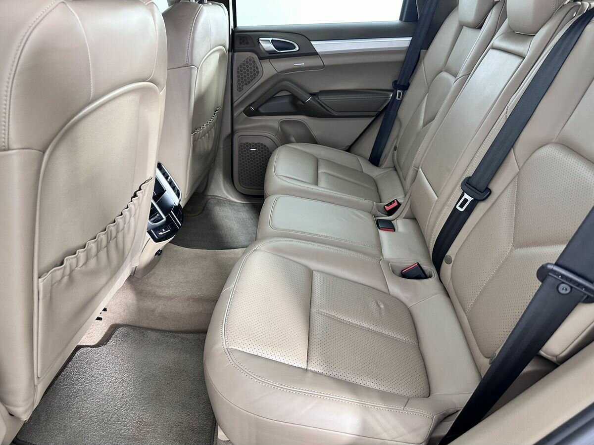 Купить Porsche Cayenne с пробегом. Фото: #12