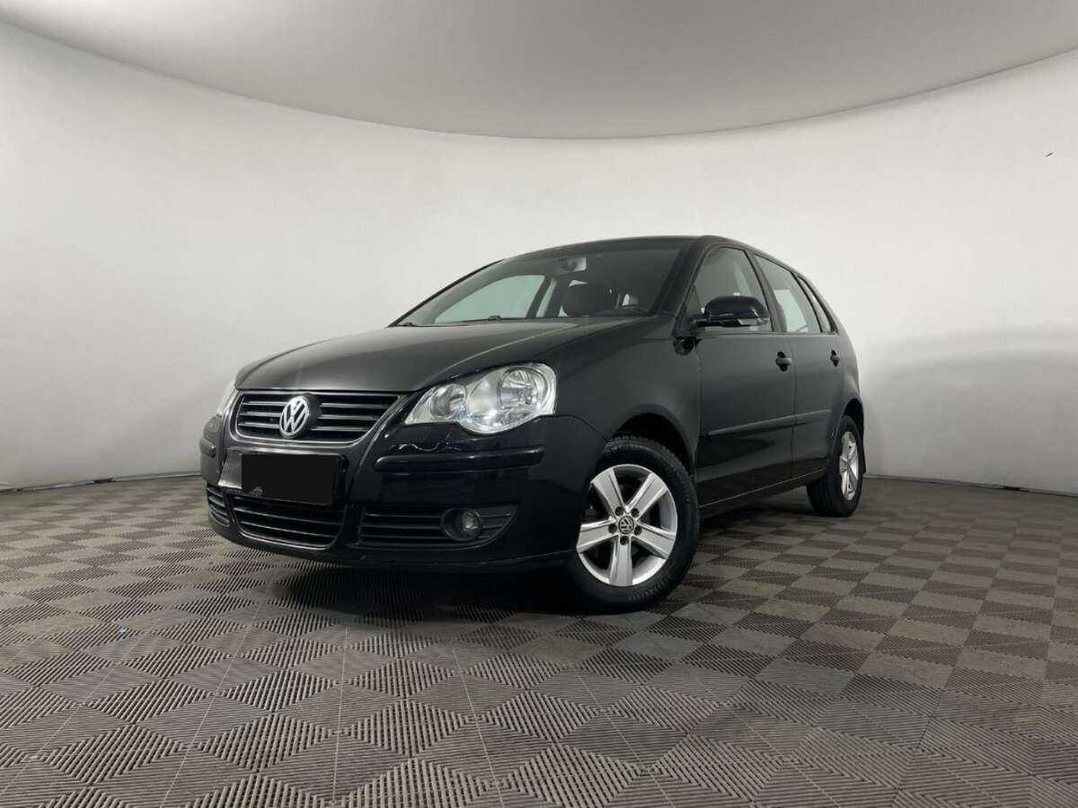 Купить Volkswagen Polo с пробегом. Фото: #0