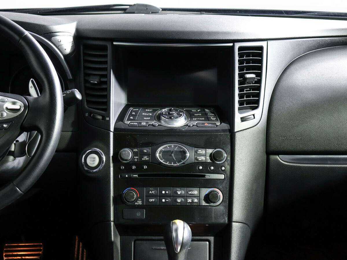 Купить Infiniti FX с пробегом. Фото: #12
