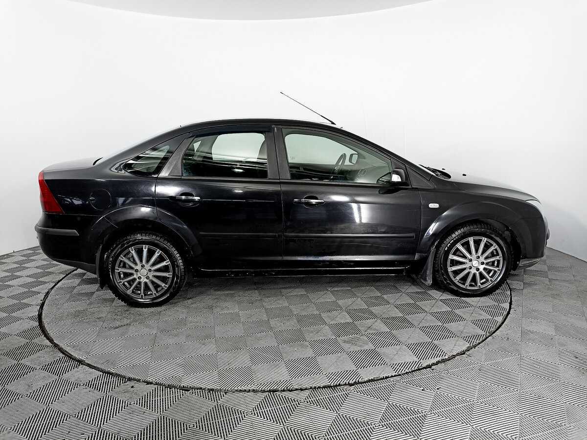 Купить Ford Focus с пробегом. Фото: #3