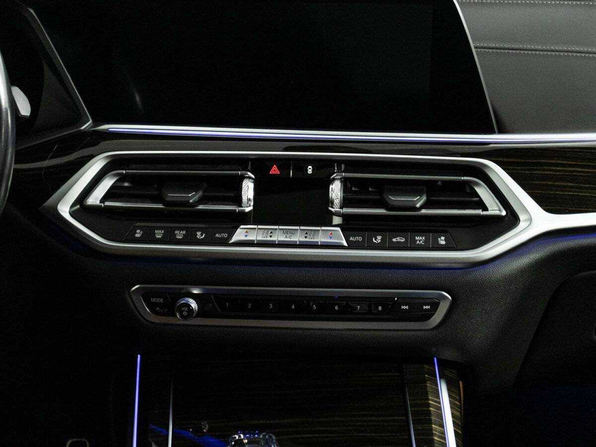 Купить BMW X7 с пробегом. Фото: #13