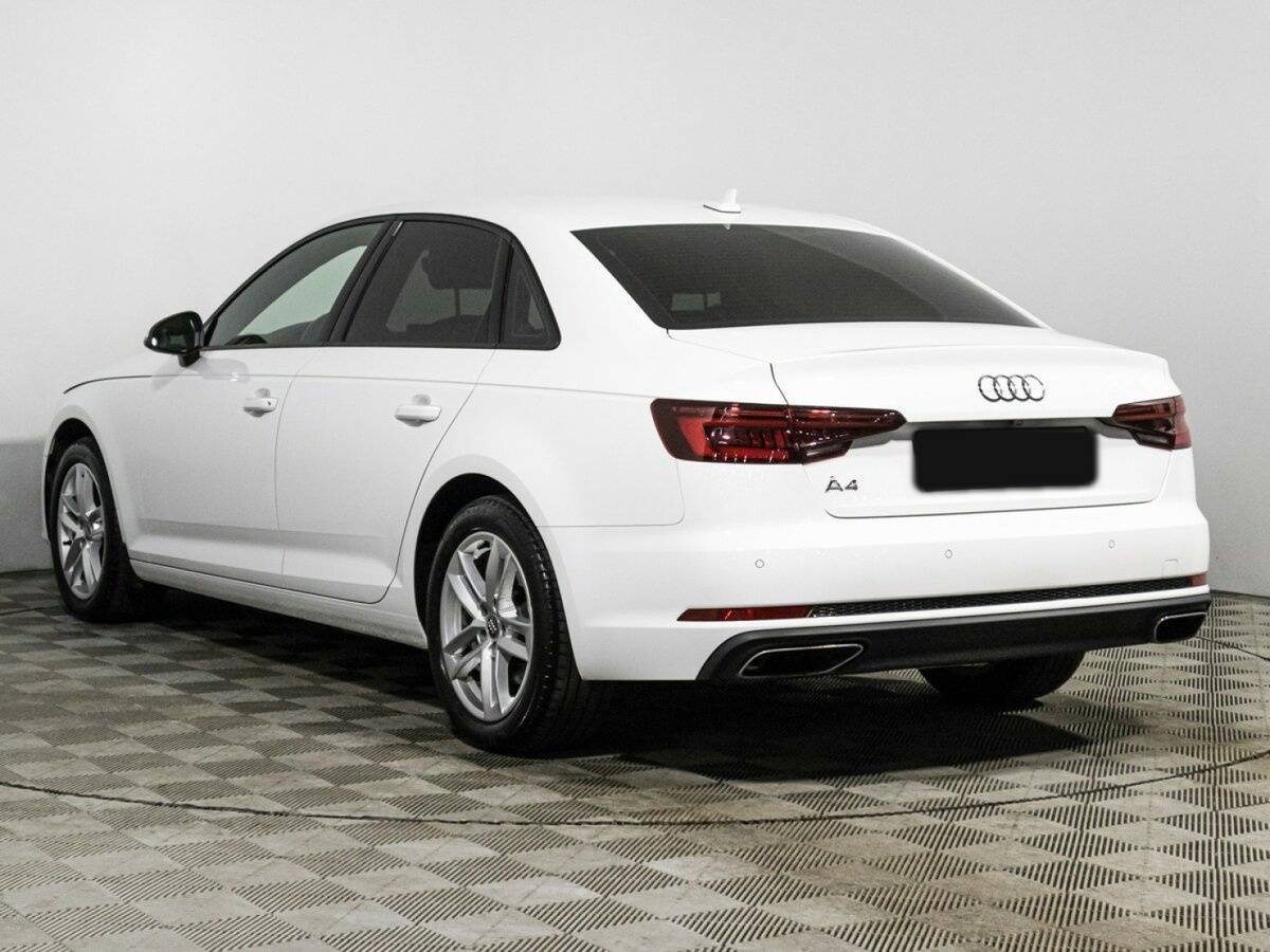 Купить Audi A4 с пробегом. Фото: #6