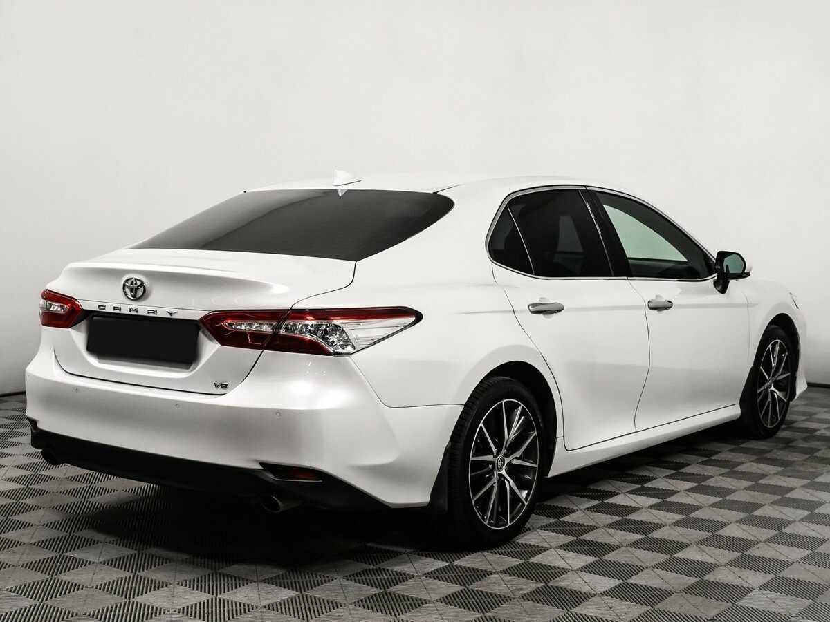 Купить Toyota Camry с пробегом. Фото: #4