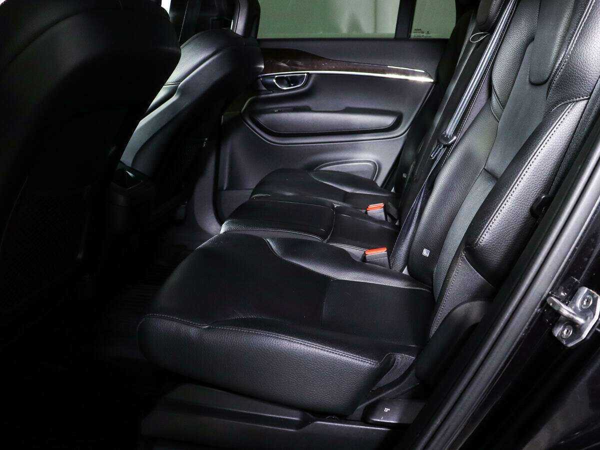Купить Volvo XC90 с пробегом. Фото: #8