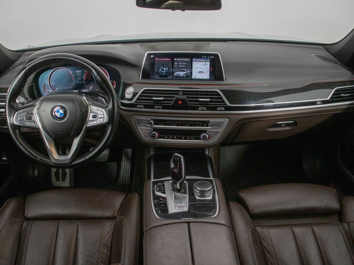 Купить BMW 7 серии с пробегом. Фото: #13