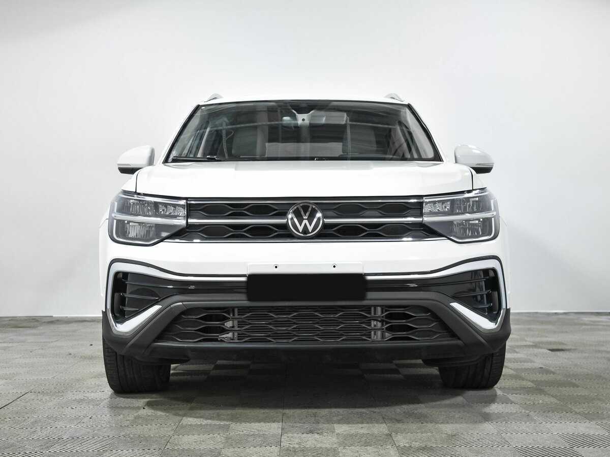 Купить Volkswagen Tharu с пробегом. Фото: #1
