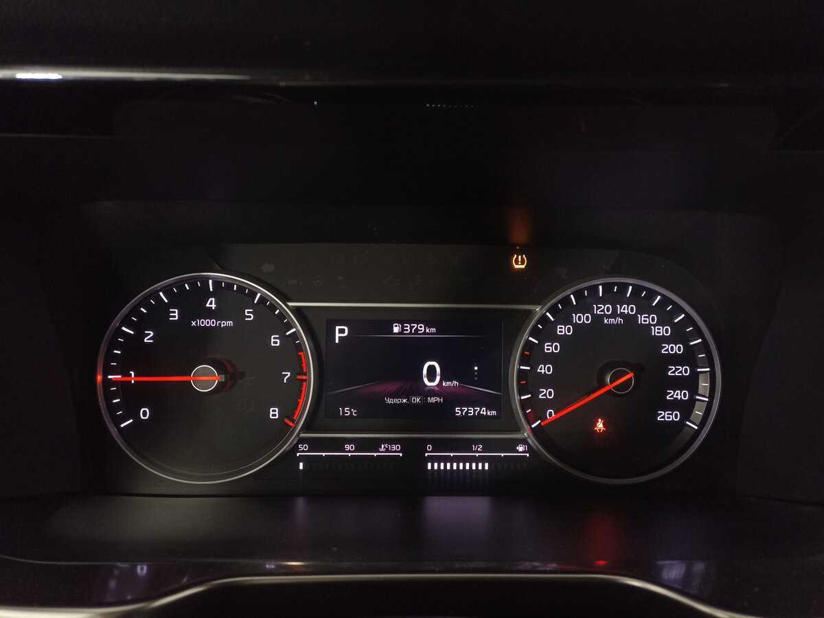 Купить Kia Sorento с пробегом. Фото: #12