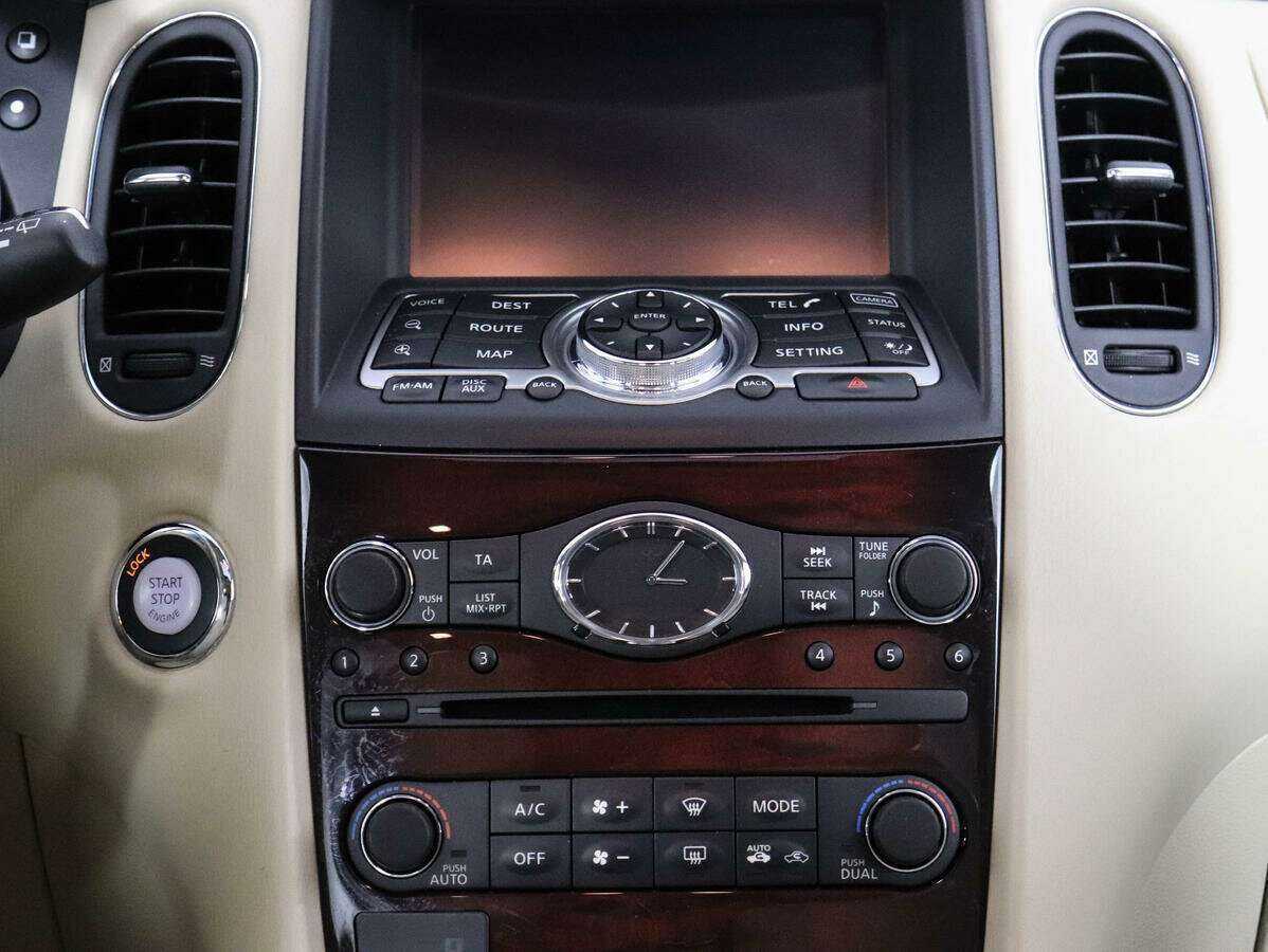 Купить Infiniti QX50 с пробегом. Фото: #11