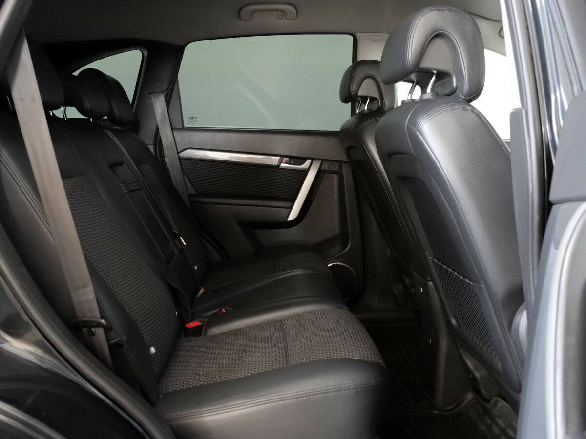 Купить Chevrolet Captiva с пробегом. Фото: #14