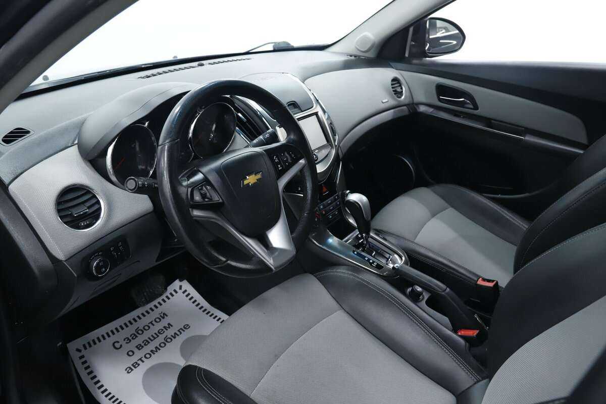 Купить Chevrolet Cruze с пробегом. Фото: #7