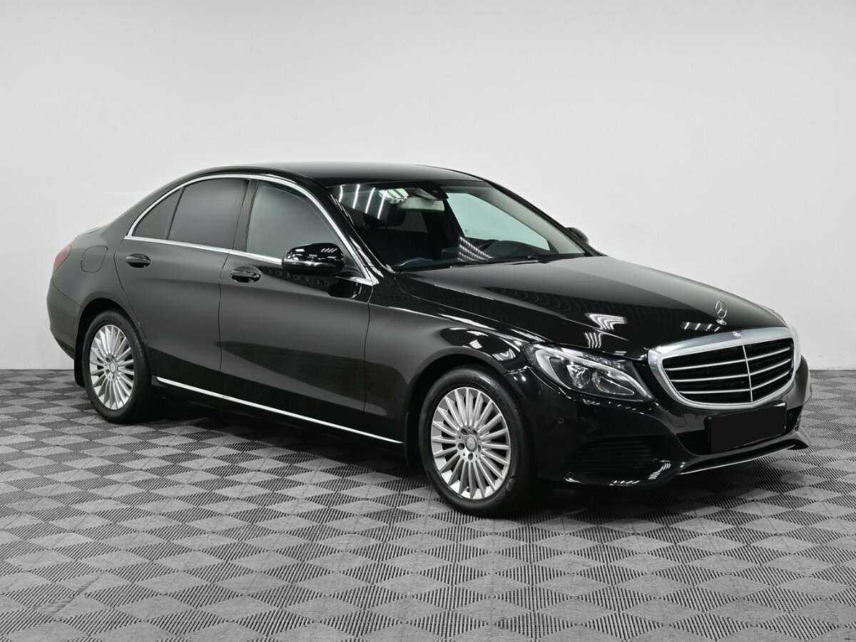 Купить Mercedes-Benz C-Класс с пробегом. Фото: #2
