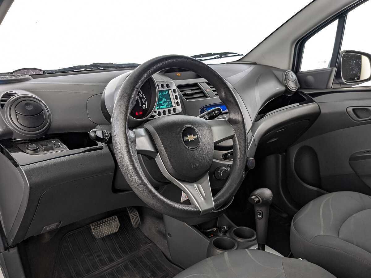 Купить Chevrolet Spark с пробегом. Фото: #14