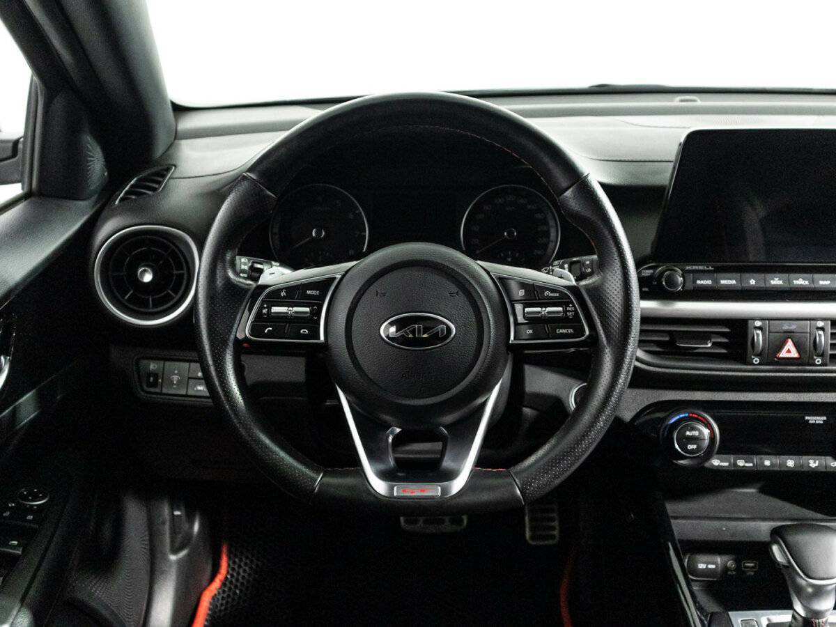 Купить Kia K3 с пробегом. Фото: #24