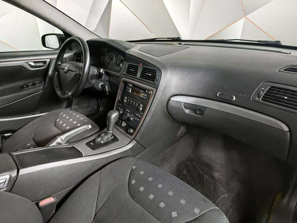 Купить Volvo S60 с пробегом. Фото: #8