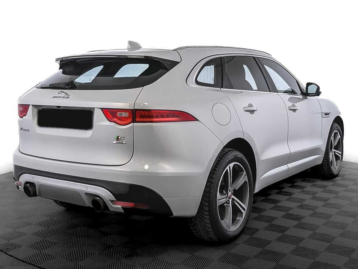Купить Jaguar F-Pace с пробегом. Фото: #4