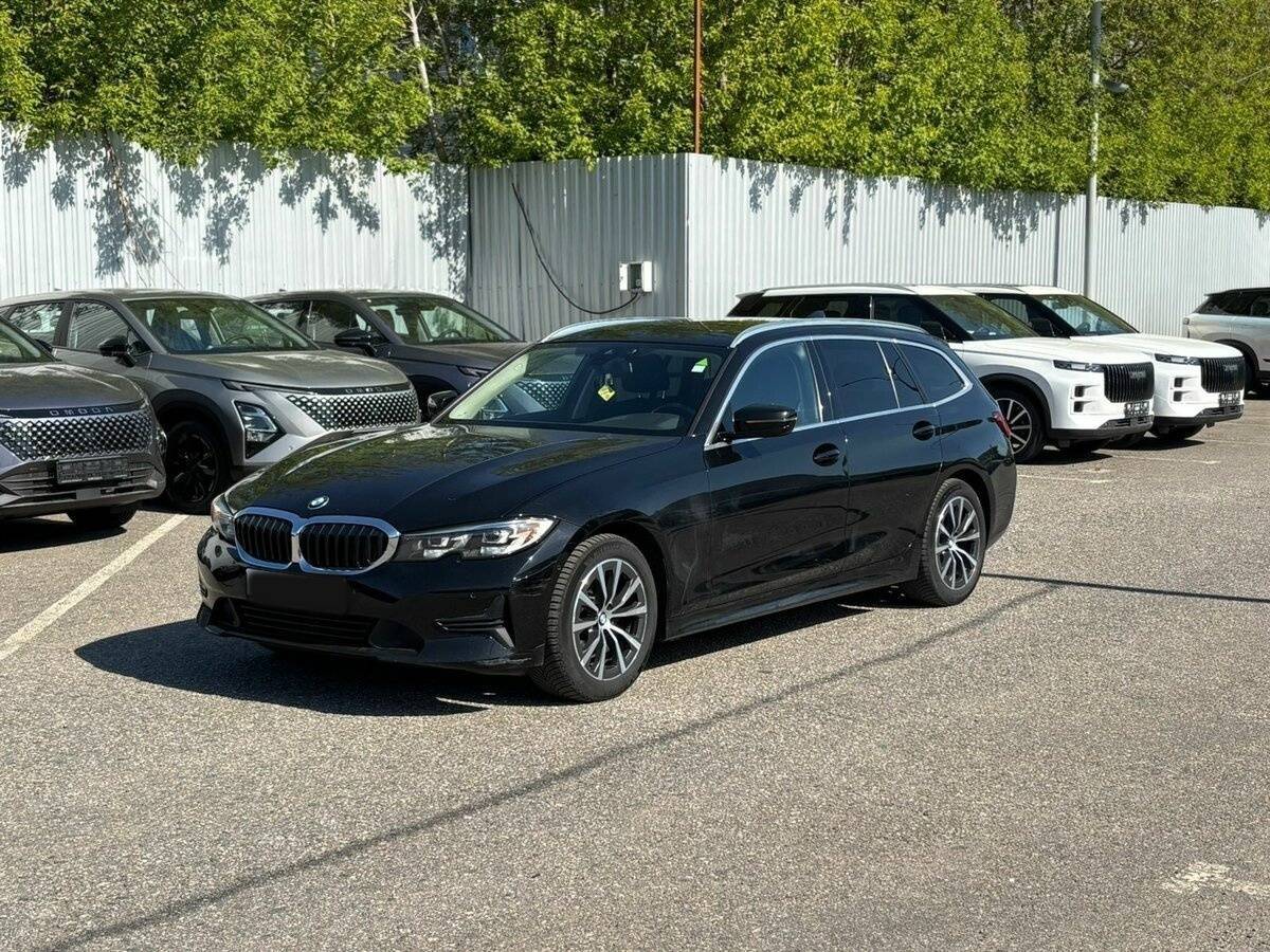 Купить BMW 3 серии с пробегом. Посмотреть фото
