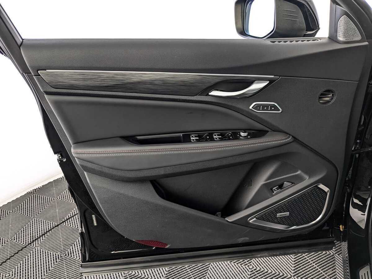 Купить Geely Tugella с пробегом. Фото: #14