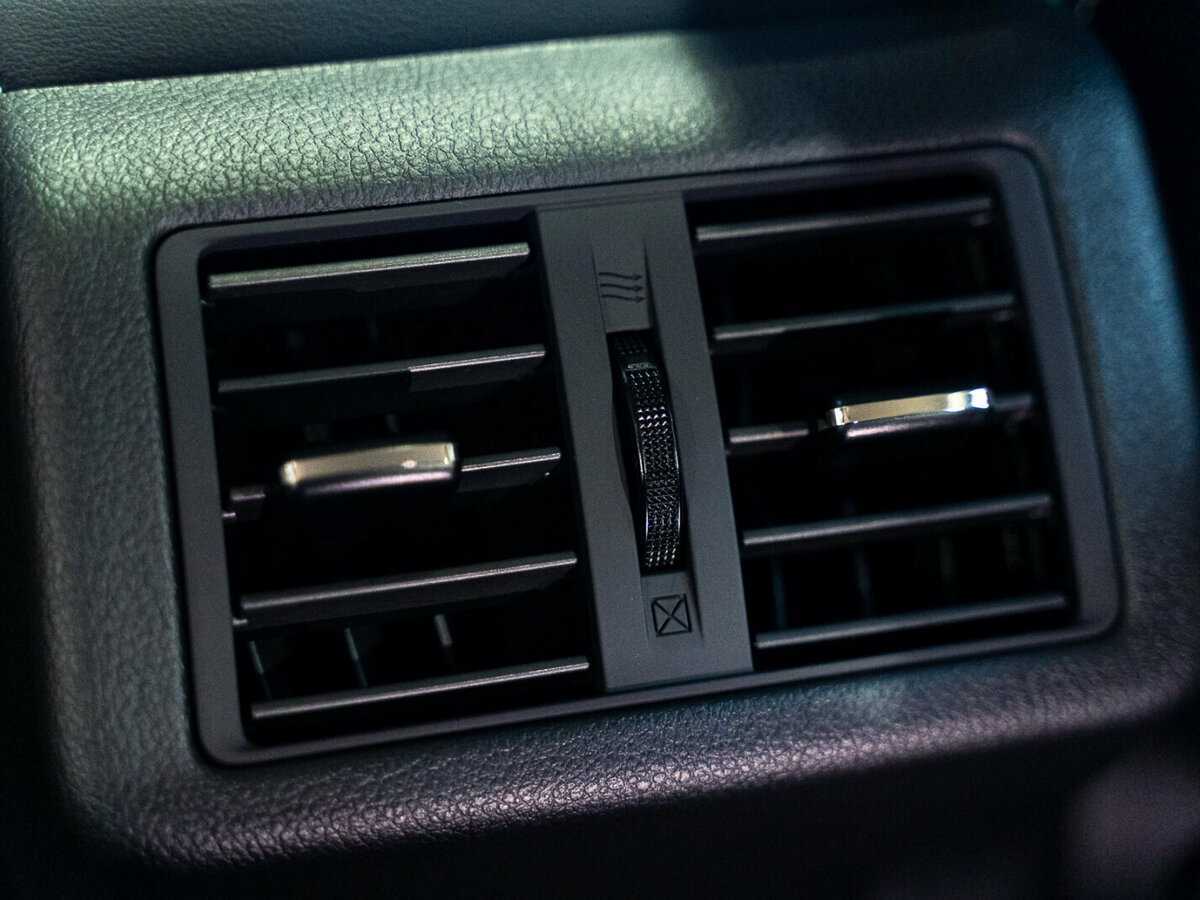 Купить Mitsubishi Outlander с пробегом. Фото: #18