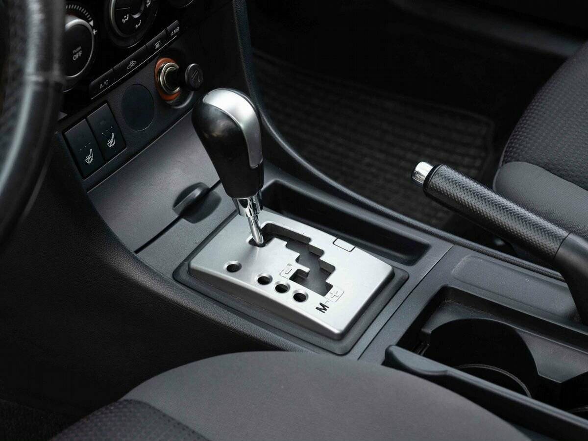 Купить Mazda 3 с пробегом. Фото: #17