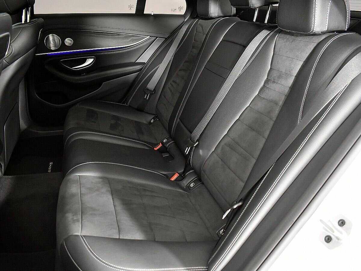Купить Mercedes-Benz E-Класс с пробегом. Фото: #8