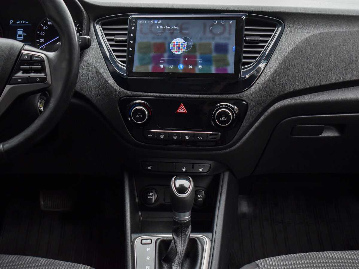 Купить Hyundai Solaris с пробегом. Фото: #15