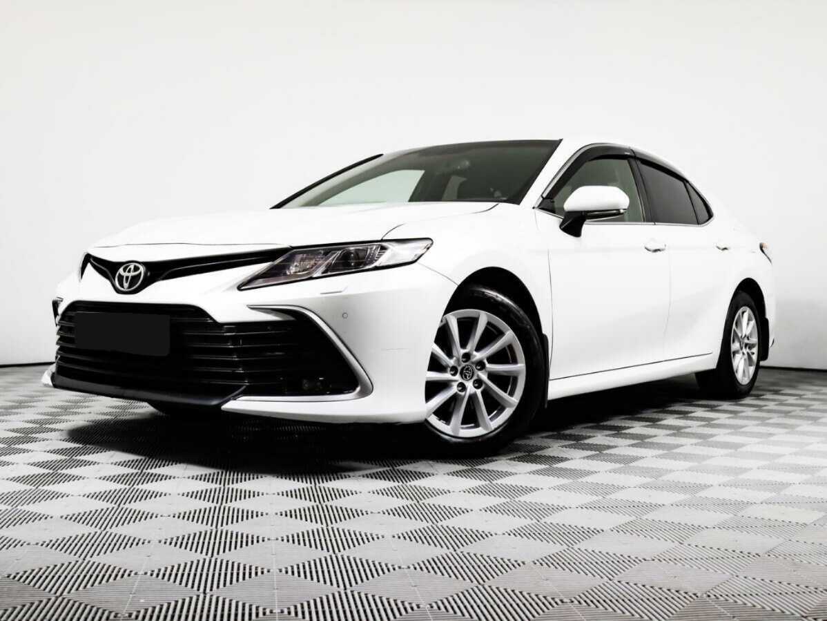 Купить Toyota Camry с пробегом. Посмотреть фото