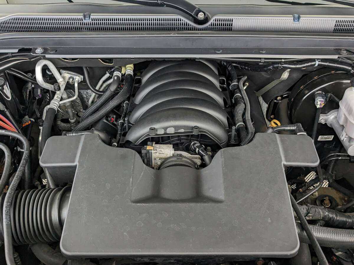 Купить Chevrolet Tahoe с пробегом. Фото: #8