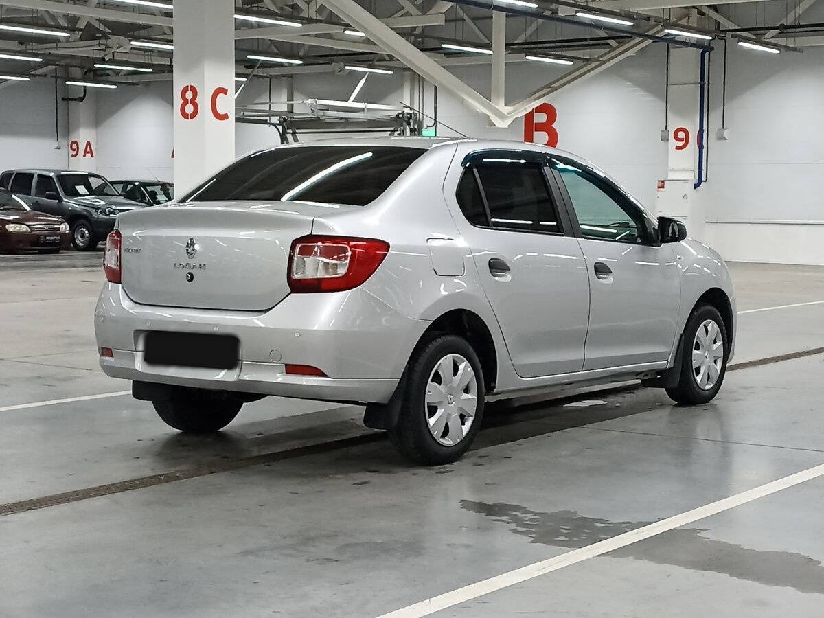 Купить Renault Logan с пробегом. Фото: #4