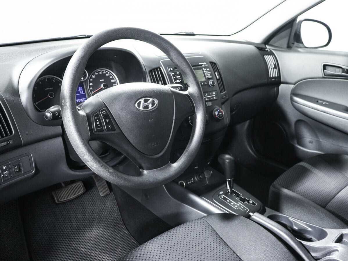Купить Hyundai i30 с пробегом. Фото: #11
