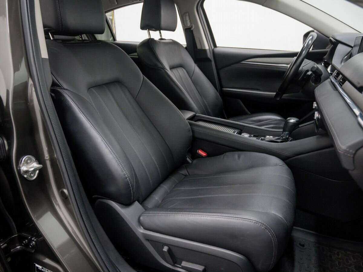 Купить Mazda 6 с пробегом. Фото: #7