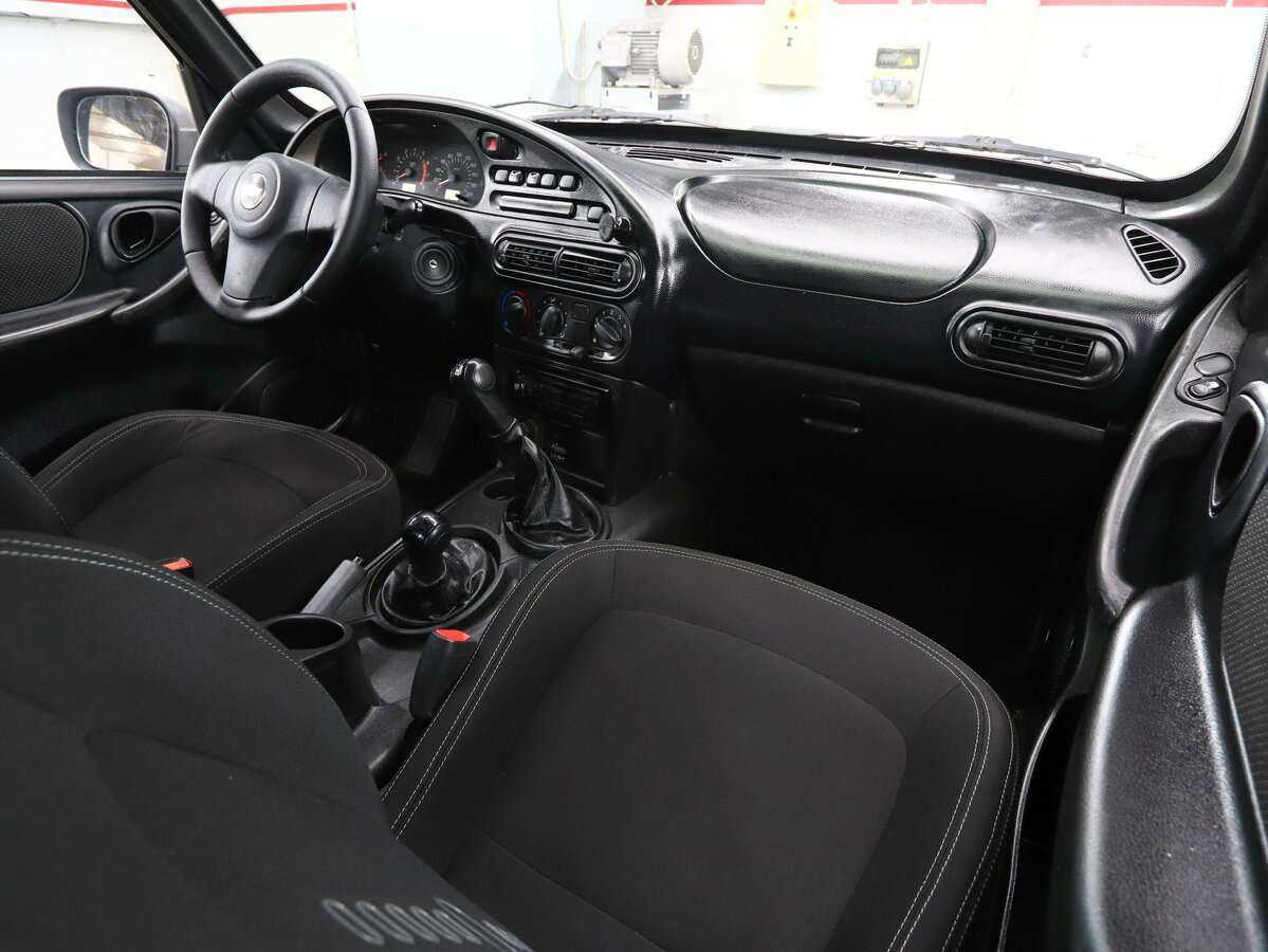 Купить Chevrolet Niva с пробегом. Фото: #12