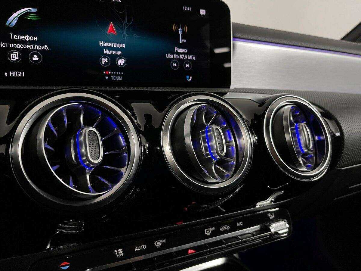 Купить Mercedes-Benz A-Класс AMG с пробегом. Фото: #11